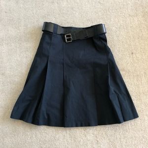 Burberry Pleated Black Skirt with Belt